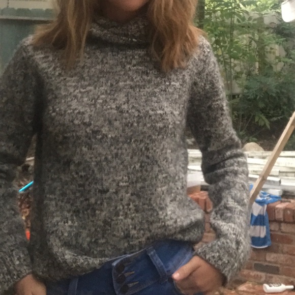 Ann Taylor knit turtleneck sweater - Picture 3 of 5